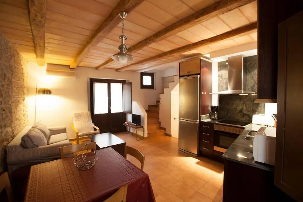 La Bella Lola Boutique Home Palamós 0*,